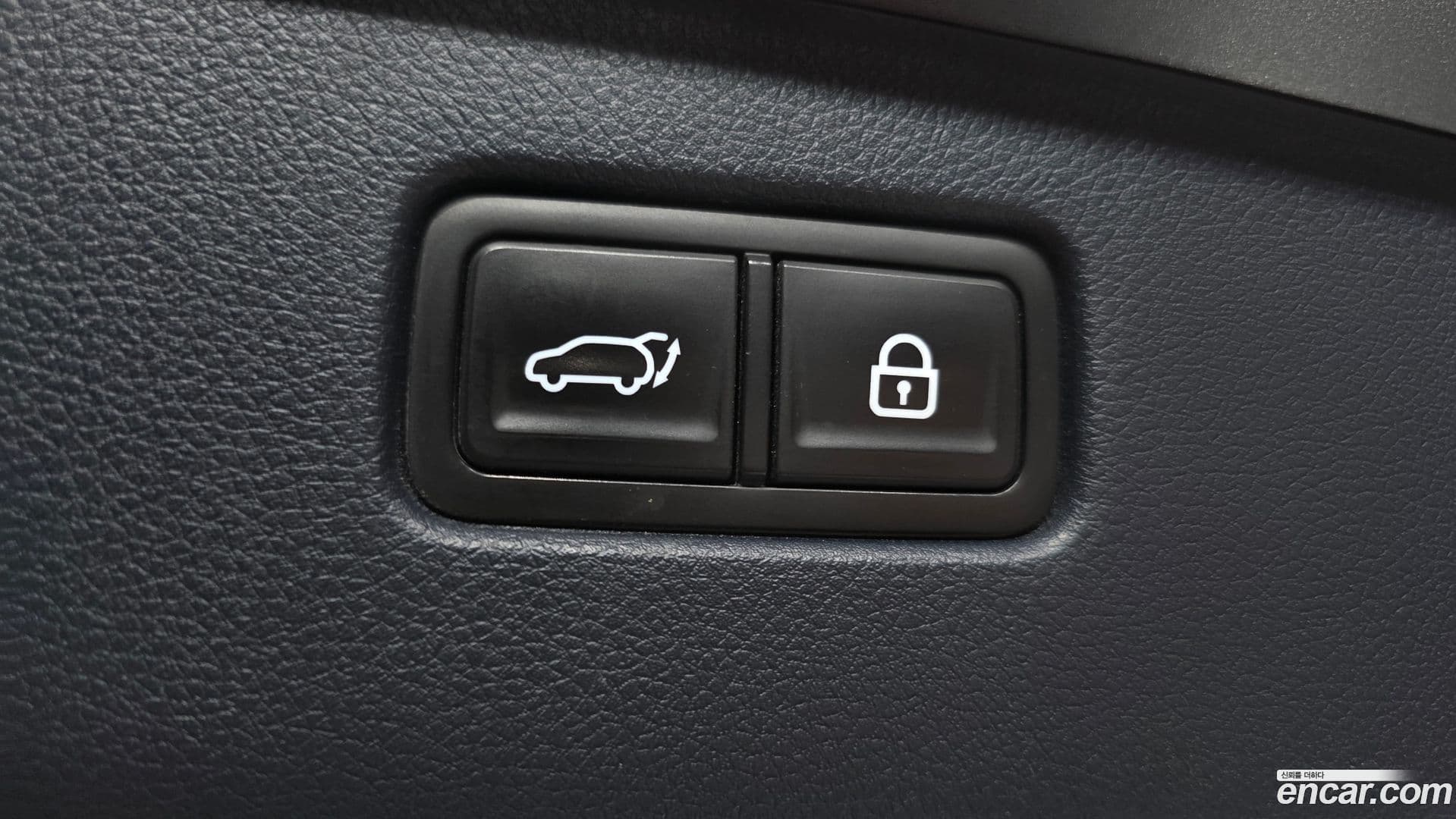 Main__Slider__Photo:GV70 Genesis 2021.4-19