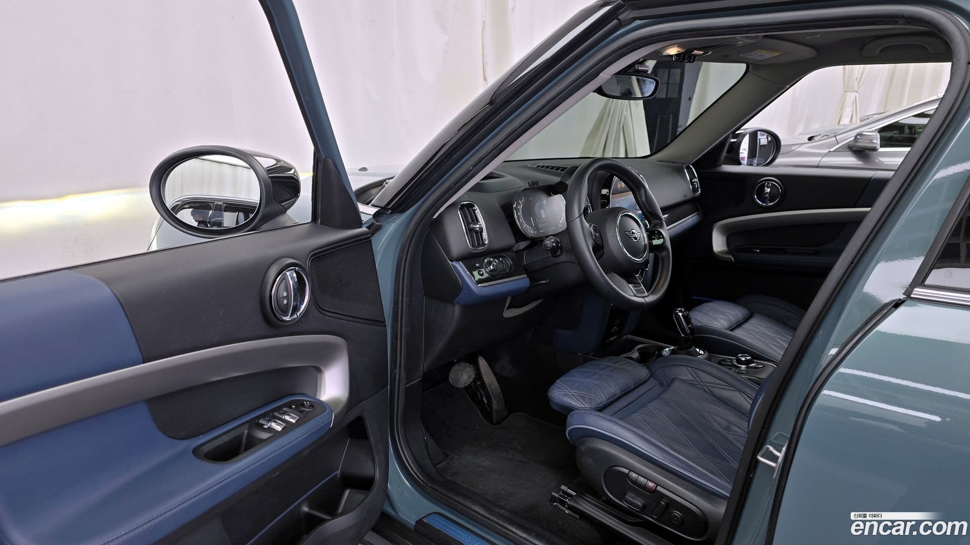 Main__Slider__Photo:Countryman Mini 2022.8-9