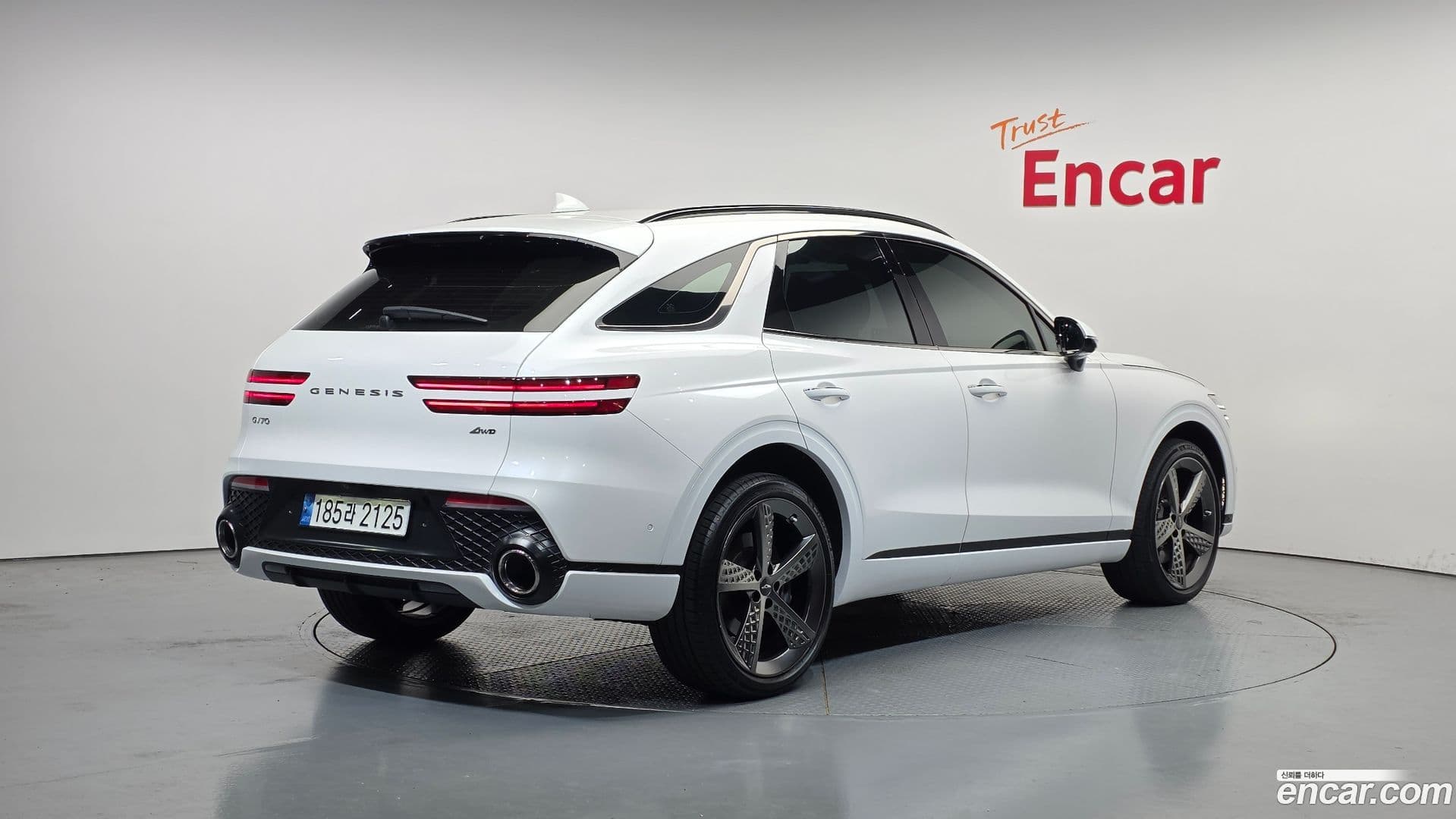 Main__Slider__Photo:GV70 Genesis 2022.2-1