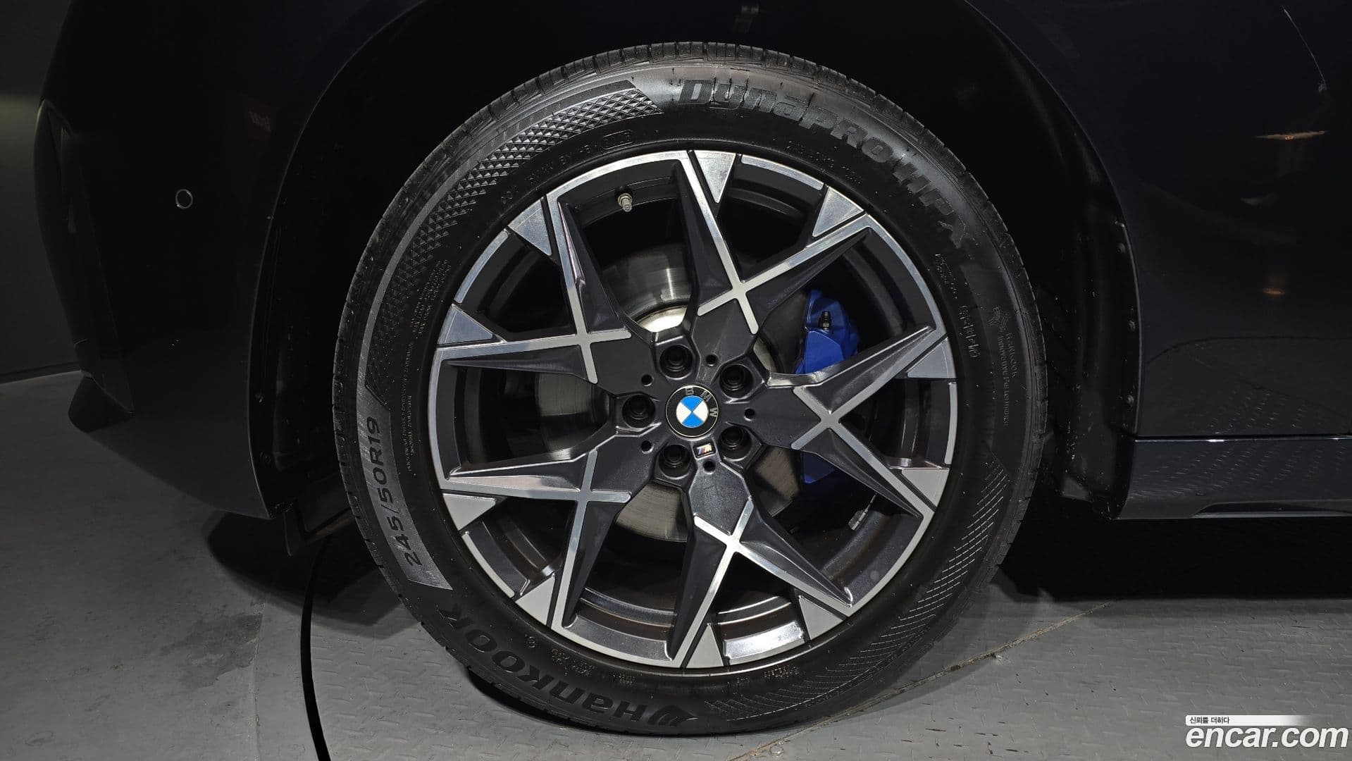 Main__Slider__Photo:X3 BMW 2025.2-4