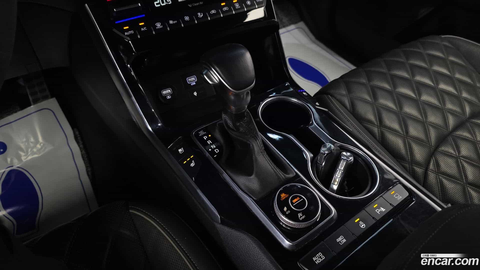 Mohave Kia 2022.2-INNER-009