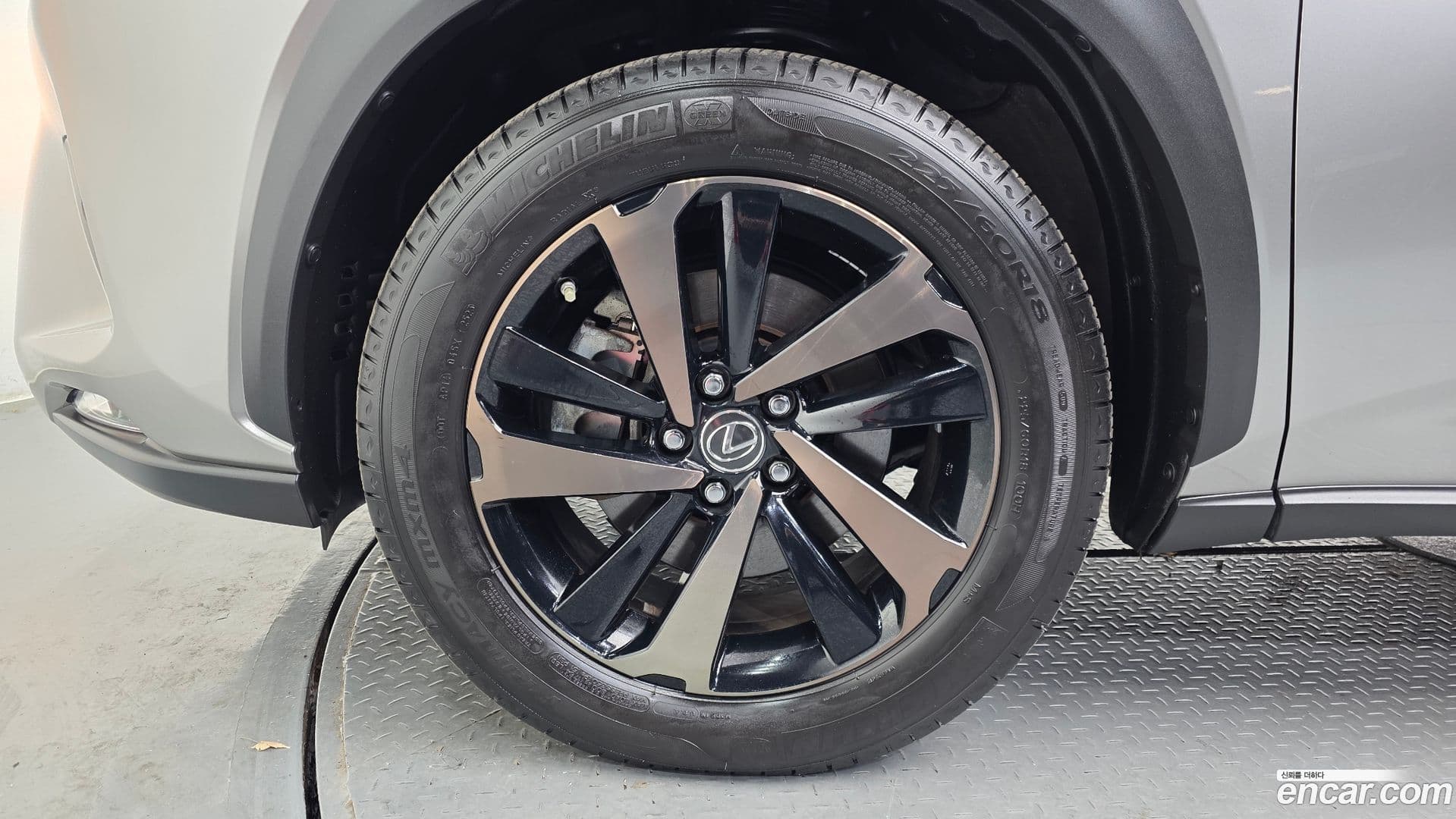 Main__Slider__Photo:NX Lexus 2020.2-4