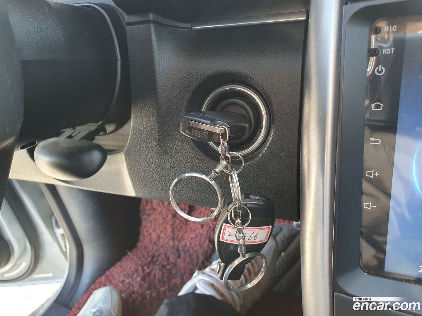 Main__Slider__Photo:B-Class Mercedes-Benz 2011.0-10