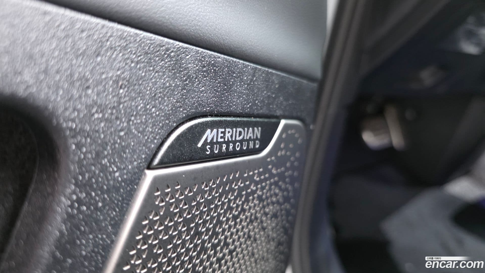 Main__Slider__Photo:EV6 Kia 2023.10-16