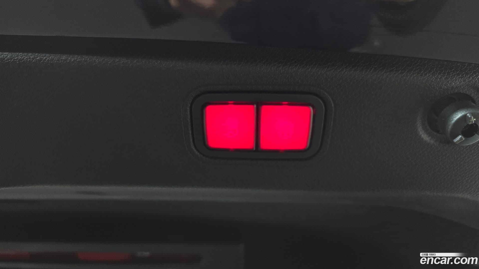 Main__Slider__Photo:CLS-Class Mercedes-Benz 2021.6-19