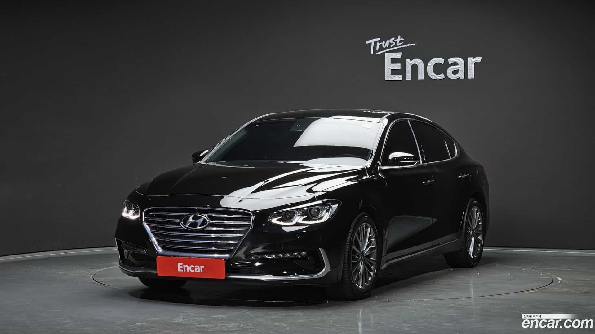 Grandeur Hyundai 2017.10-OUTER-001