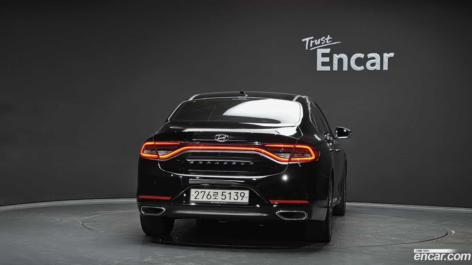 Grandeur Hyundai 2017.10-OUTER-004