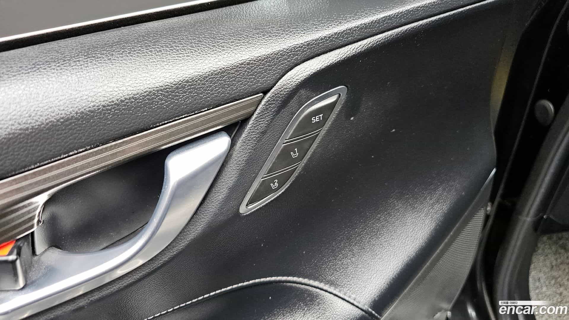 Grandeur Hyundai 2017.10-OPTION-022