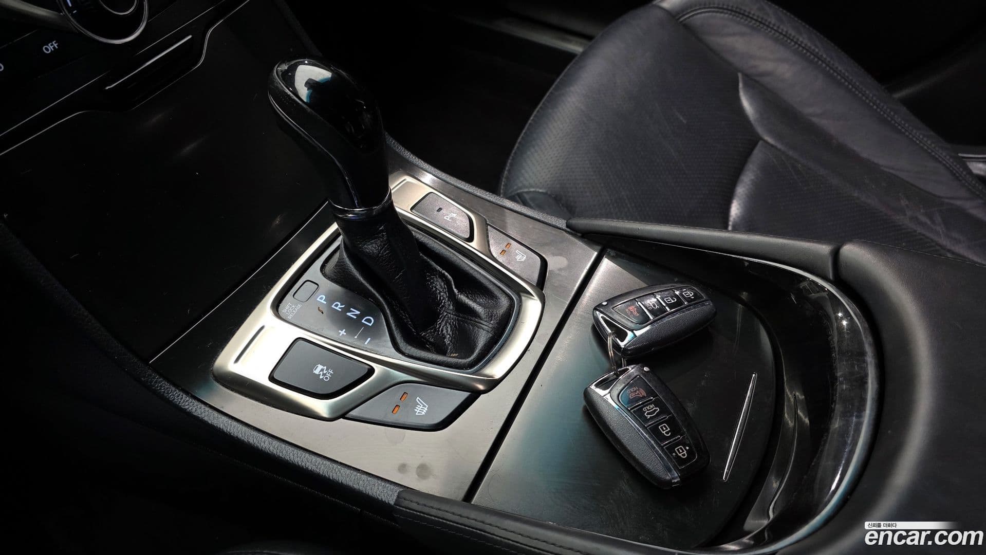 Main__Slider__Photo:Grandeur Hyundai 2013.3-8