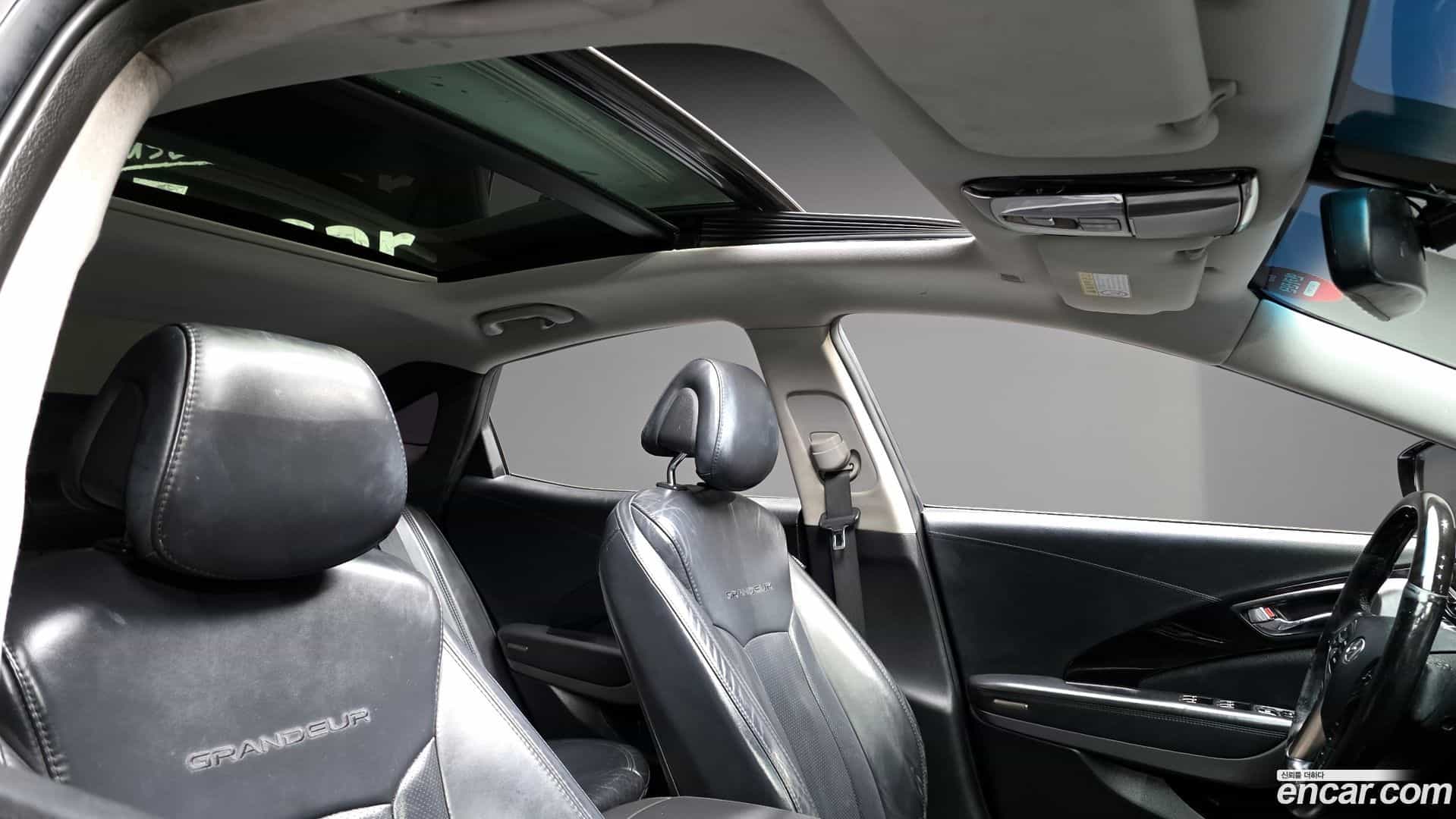 Grandeur Hyundai 2013.3-OPTION-024