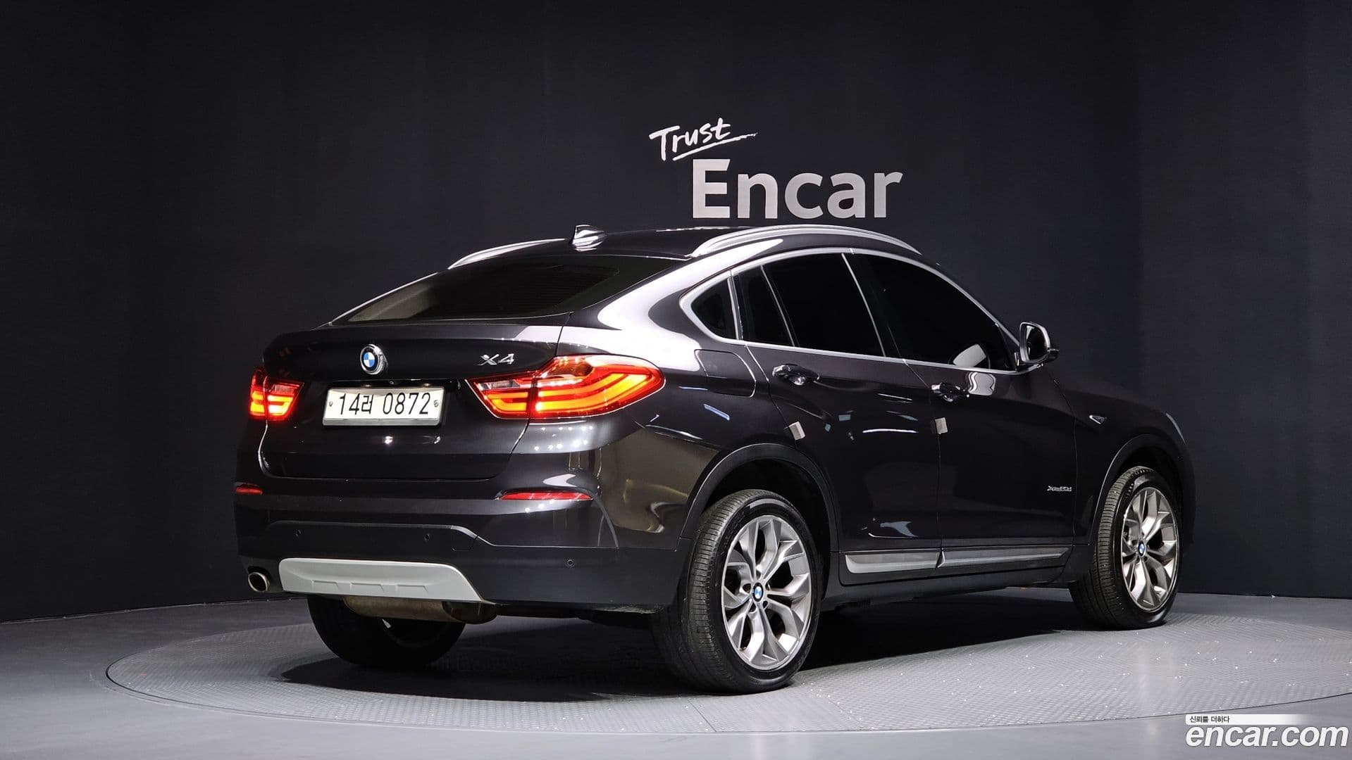 Main__Slider__Photo:X4 BMW 2015.10-1