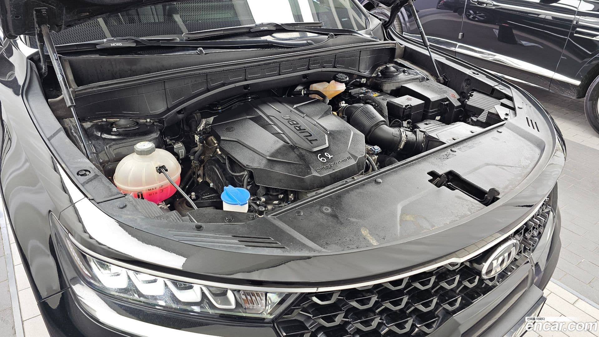 Main__Slider__Photo:Sorento Kia 2021.4-5