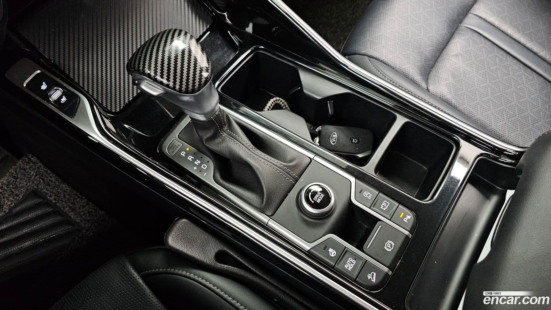 Main__Slider__Photo:Sorento Kia 2021.4-8