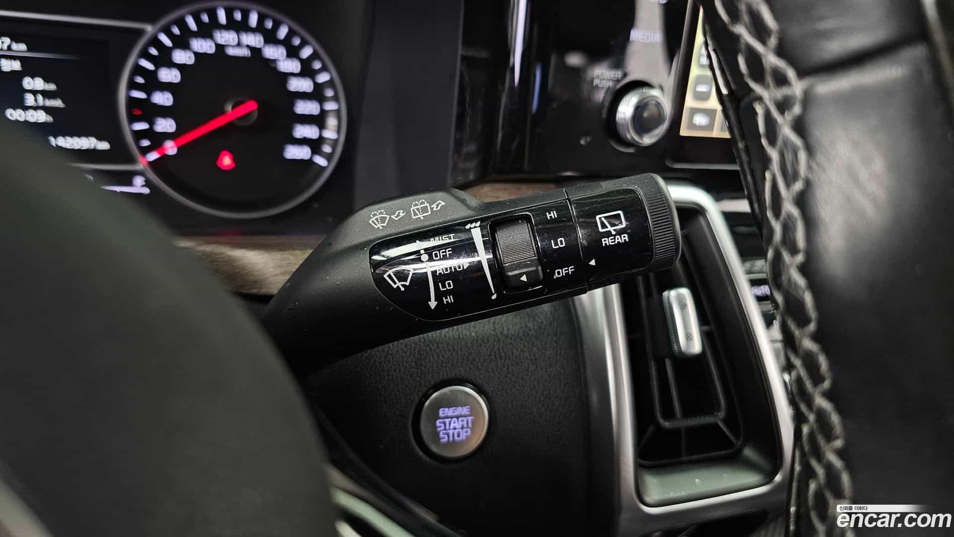 Sorento Kia 2021.4-OPTION-022