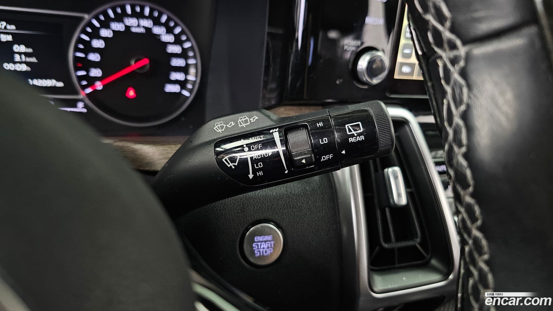 Main__Slider__Photo:Sorento Kia 2021.4-17