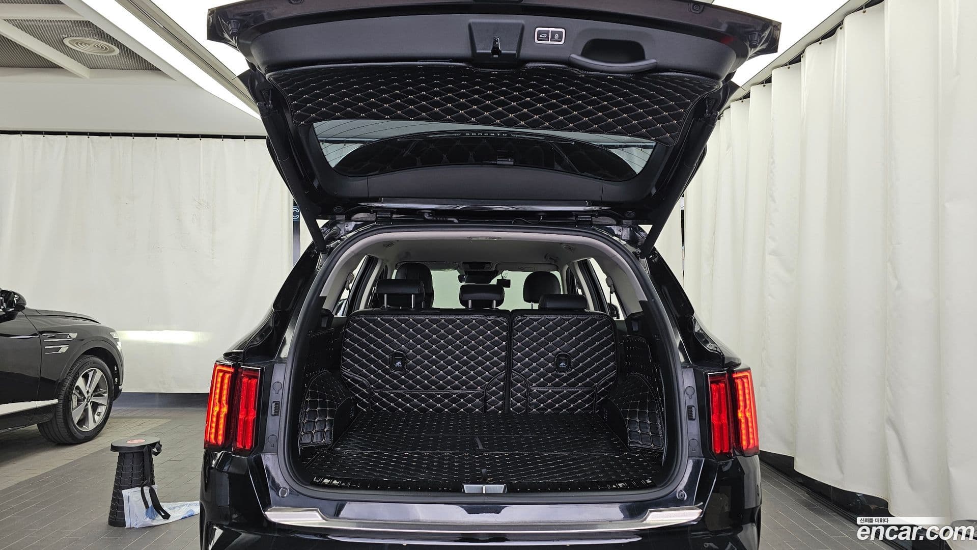 Main__Slider__Photo:Sorento Kia 2021.4-19