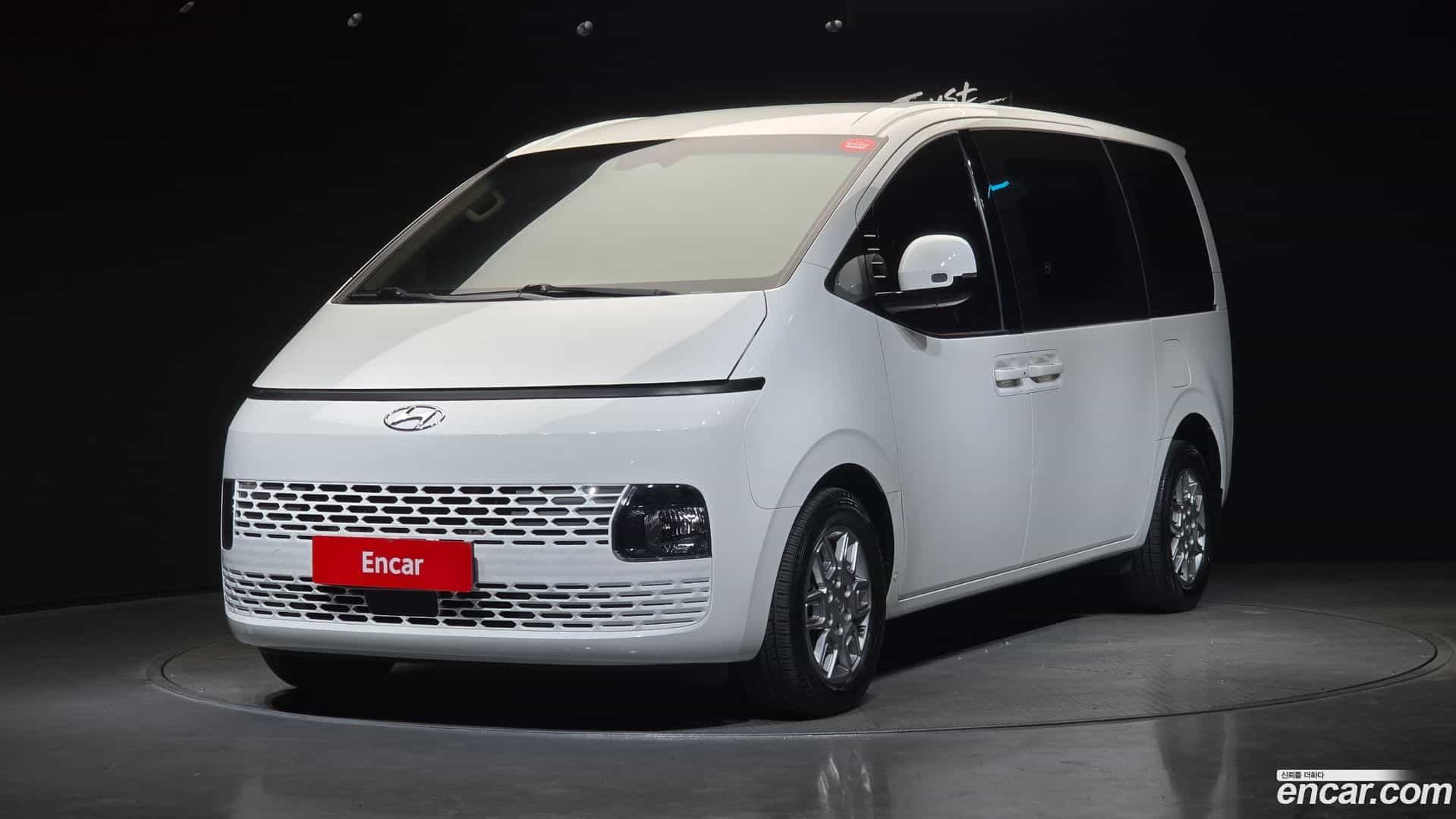 Staria Hyundai 2021.5-OUTER-001