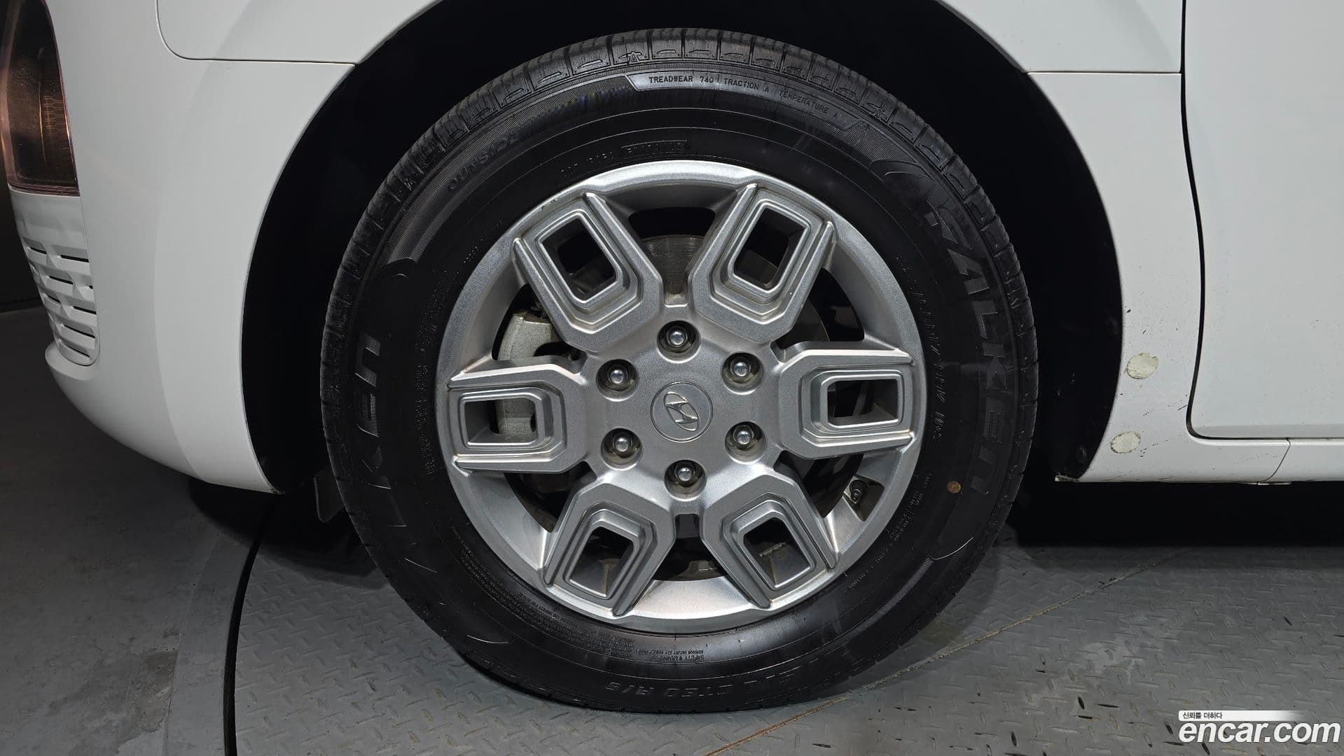 Main__Slider__Photo:Staria Hyundai 2021.5-4