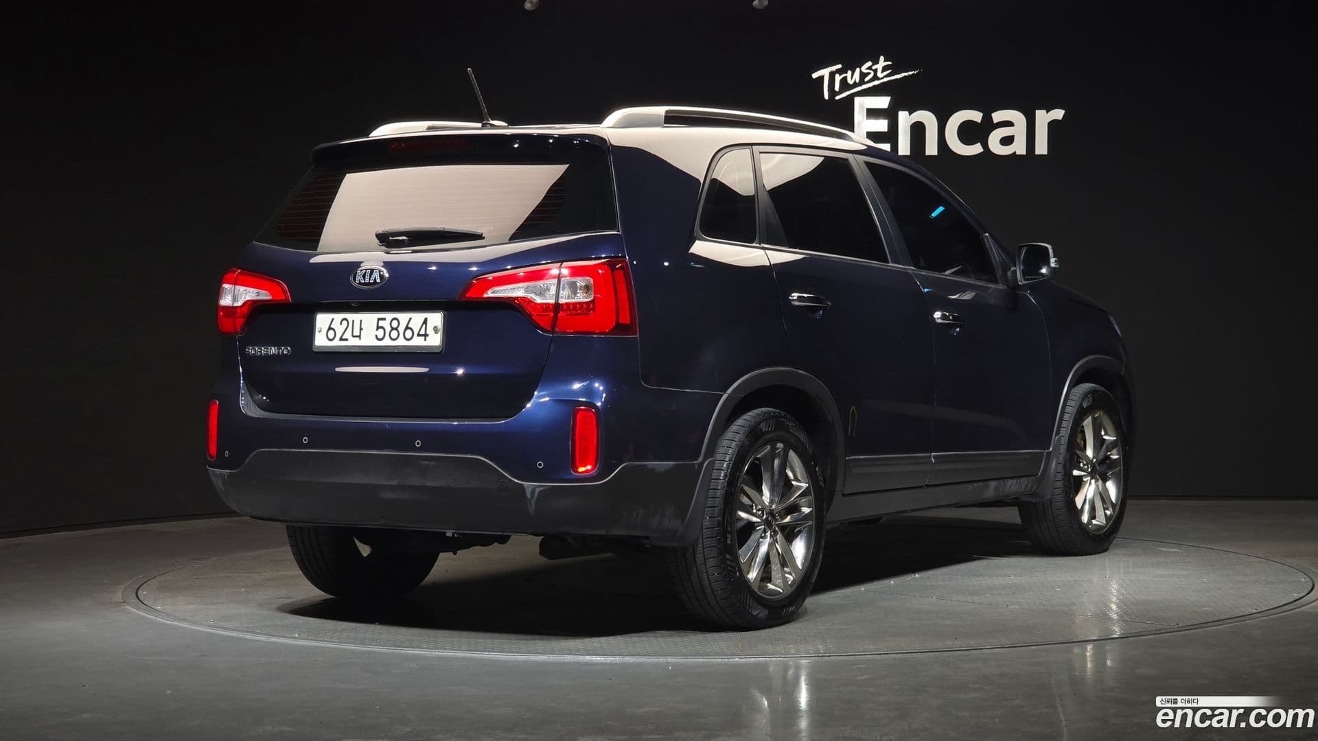 Main__Slider__Photo:Sorento Kia 2013.7-1