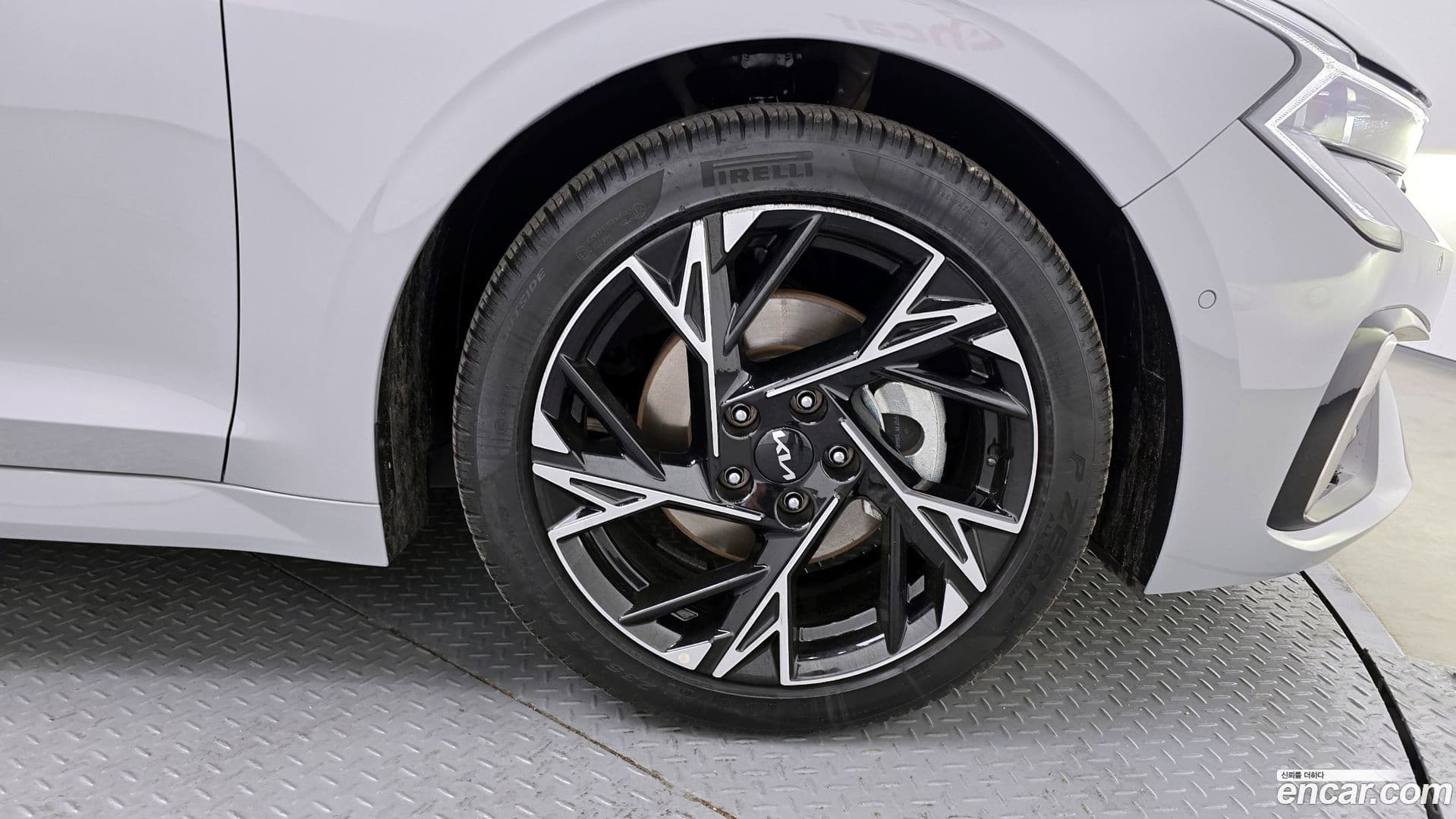 Main__Slider__Photo:K5 Kia 2024.9-4