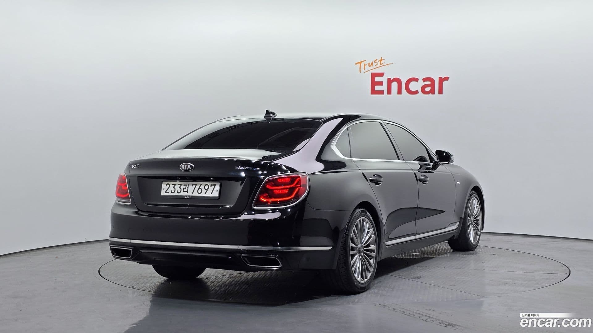 Main__Slider__Photo:K9 Kia 2018.10-1