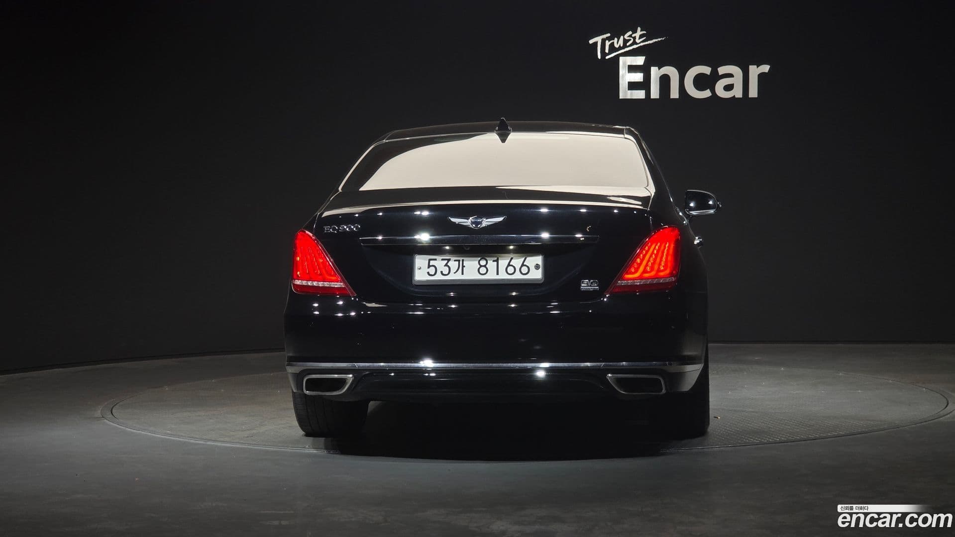 Main__Slider__Photo:EQ900 Genesis 2016.0-3