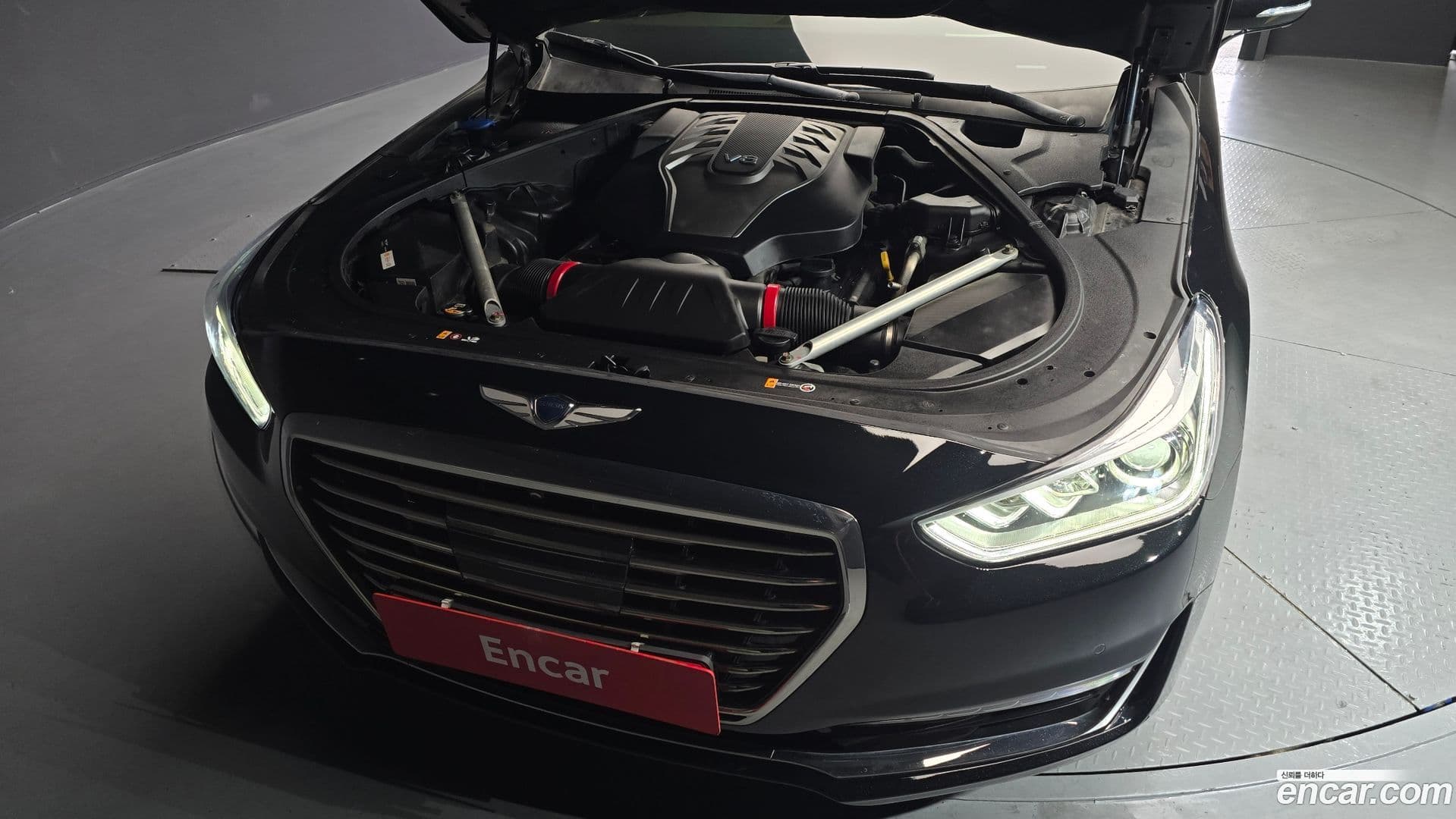 Main__Slider__Photo:EQ900 Genesis 2016.0-5