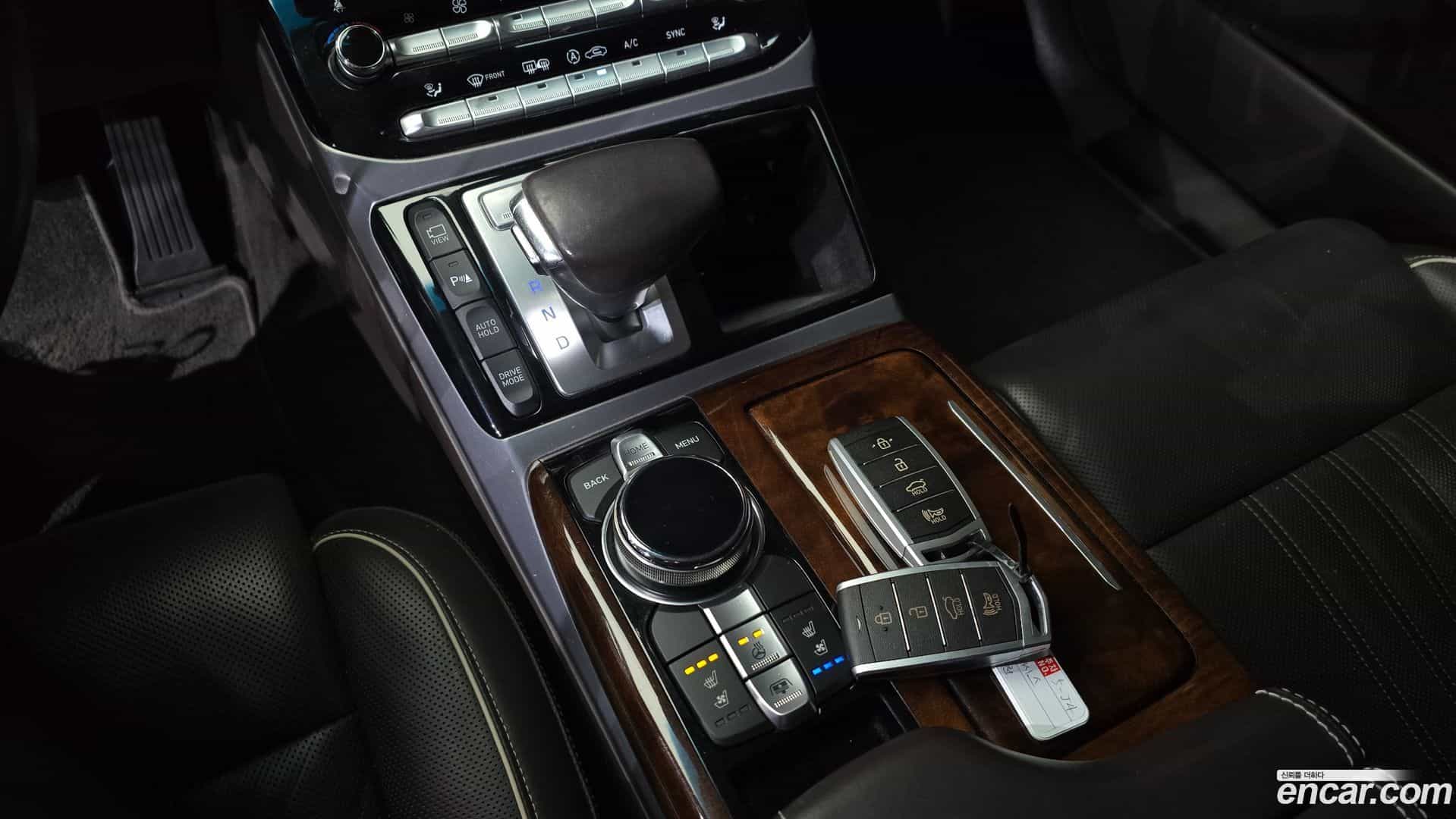 EQ900 Genesis 2016.0-INNER-009