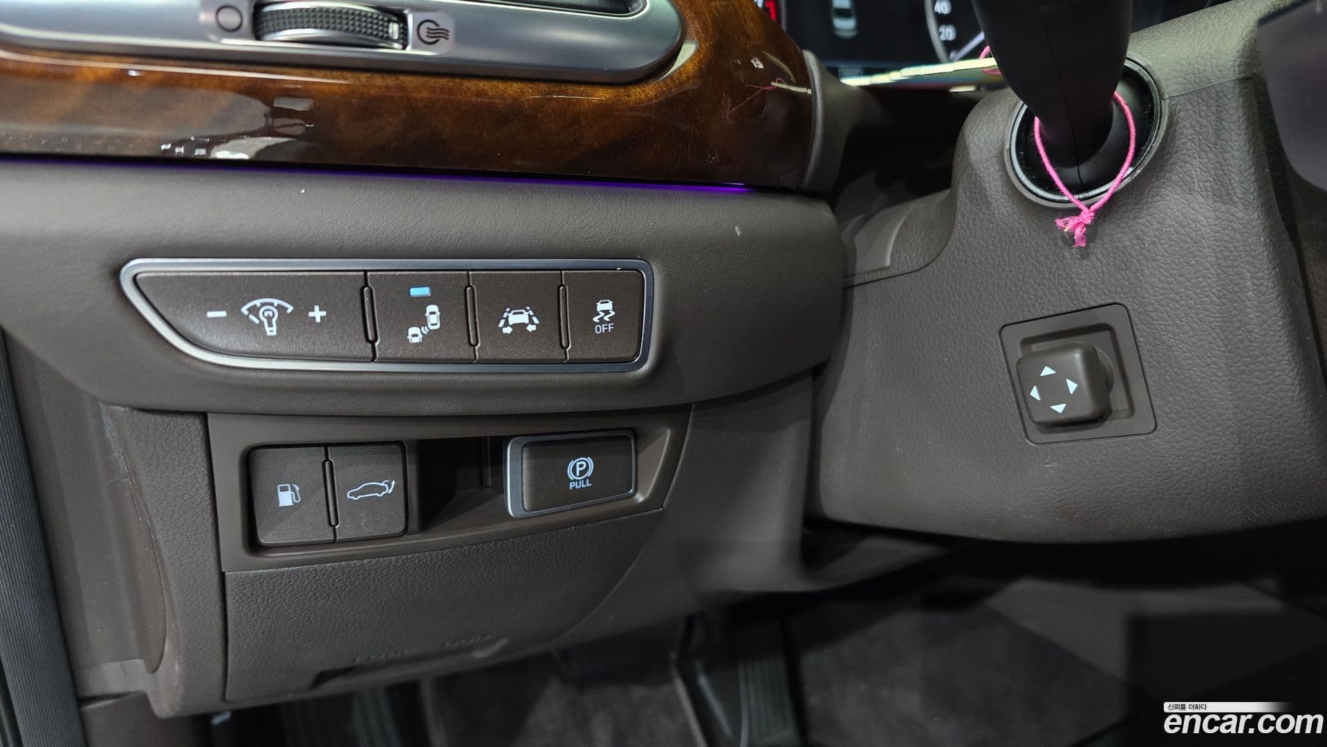 Main__Slider__Photo:EQ900 Genesis 2016.0-16