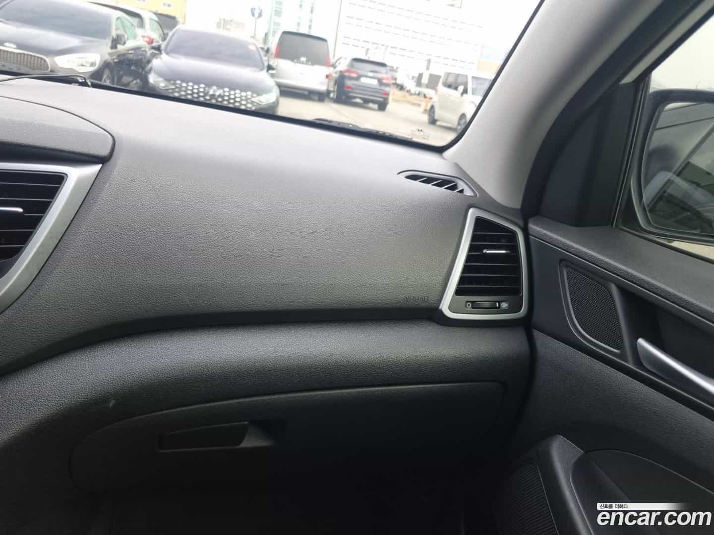 Tucson Hyundai 2016.6-OPTION-021