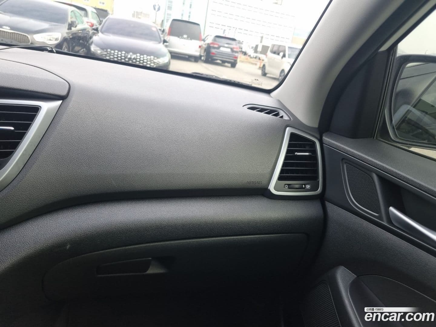 Main__Slider__Photo:Tucson Hyundai 2016.6-16