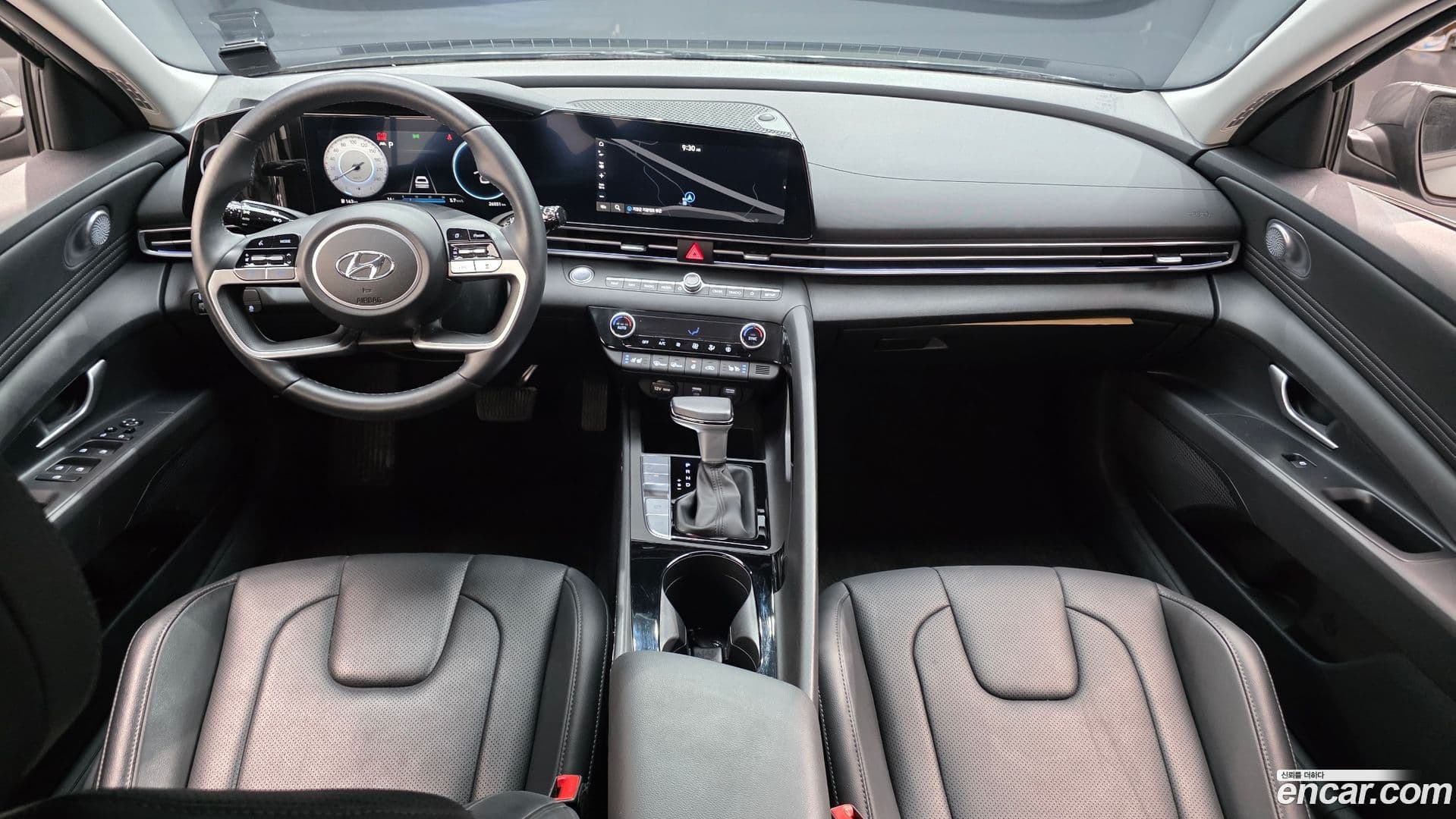 Main__Slider__Photo:AVANTE Hyundai 2023.0-6