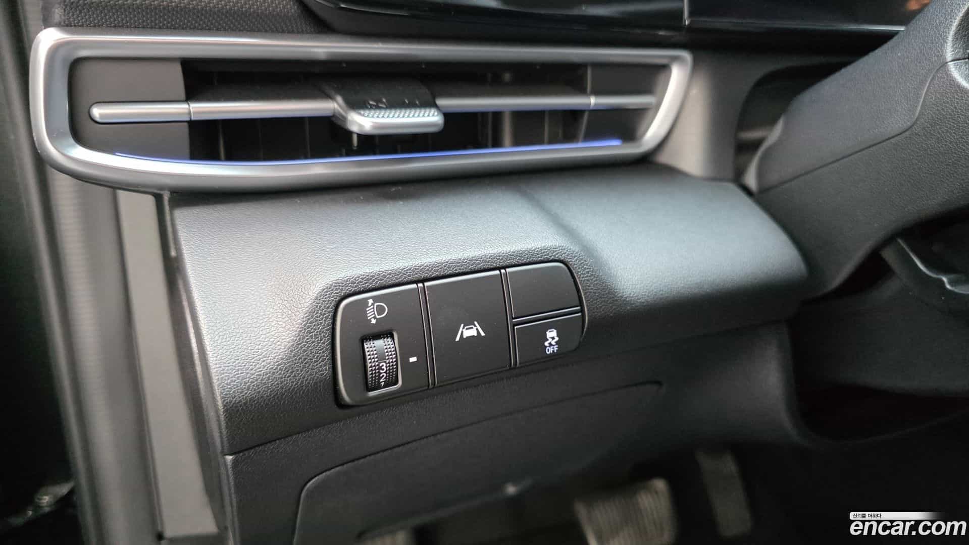 AVANTE Hyundai 2023.0-OPTION-021