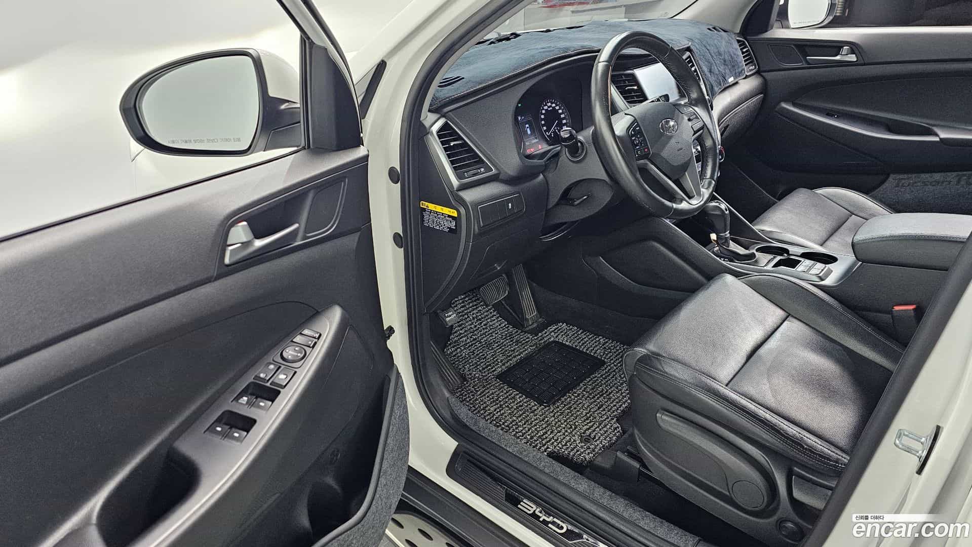 Tucson Hyundai 2017.4-OPTION-015