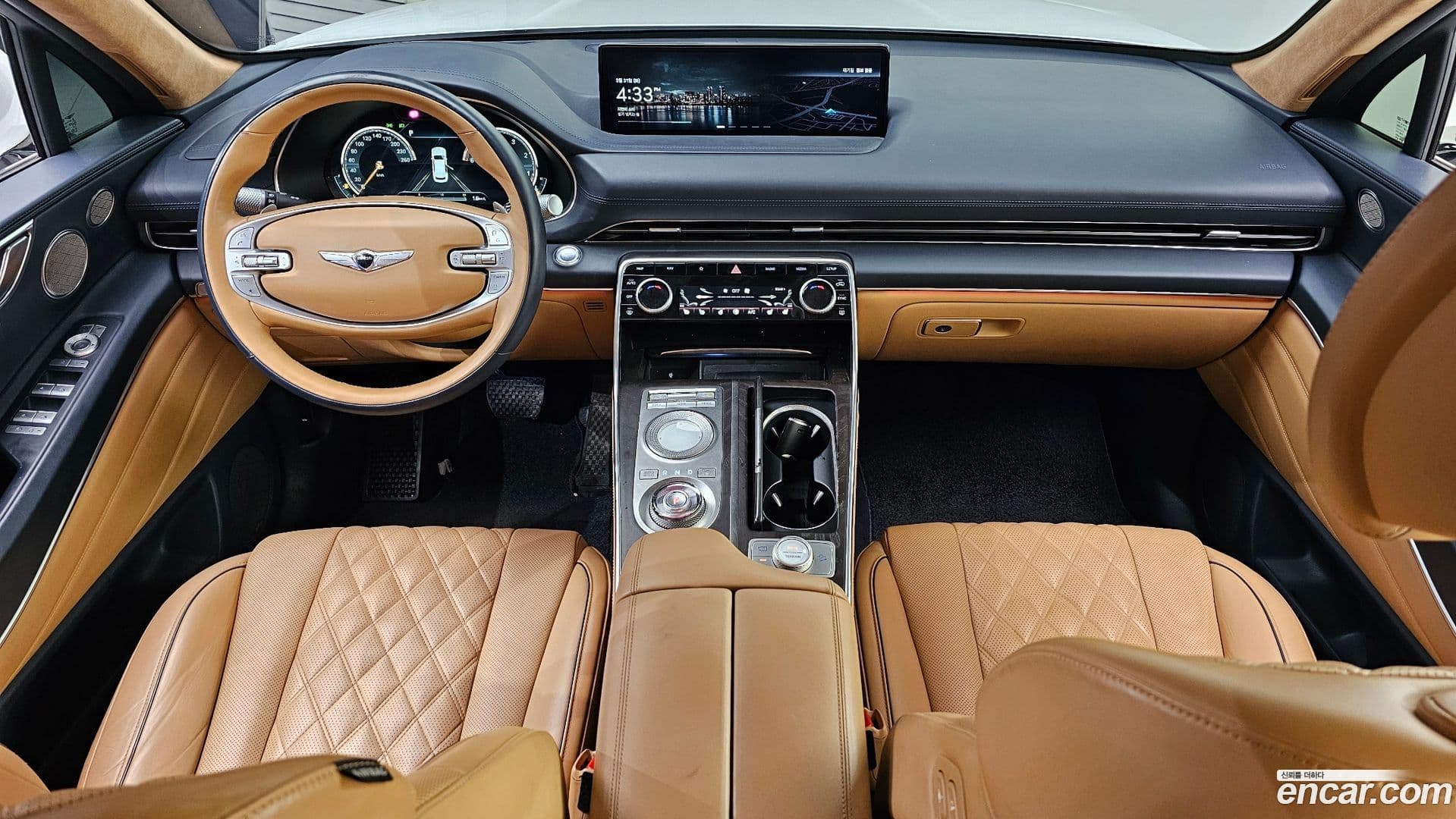 Main__Slider__Photo:GV80 Genesis 2021.2-6