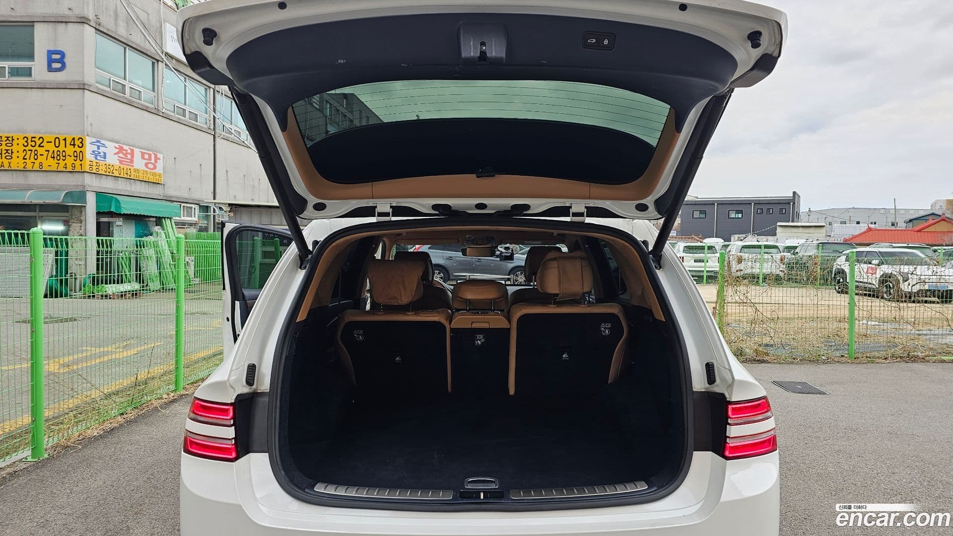 Main__Slider__Photo:GV80 Genesis 2021.2-19