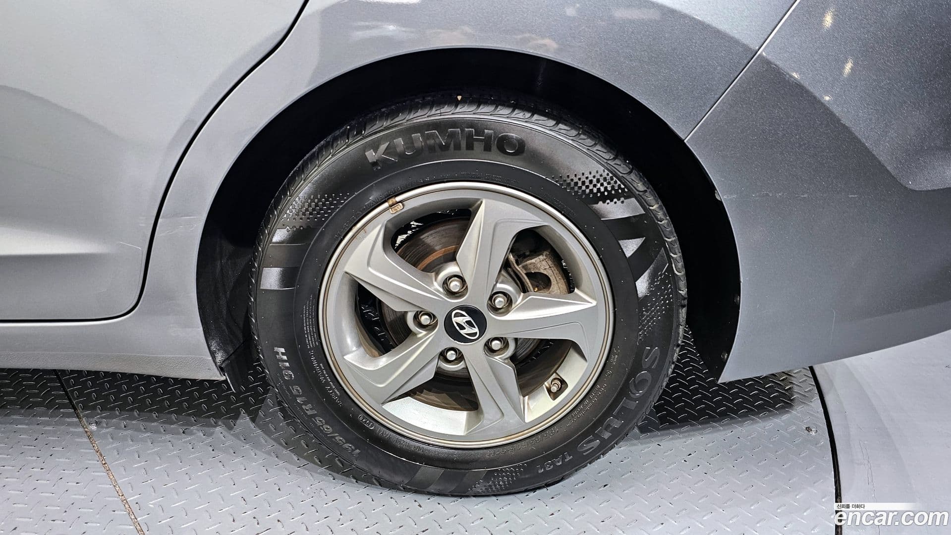 Main__Slider__Photo:AVANTE Hyundai 2015.9-4