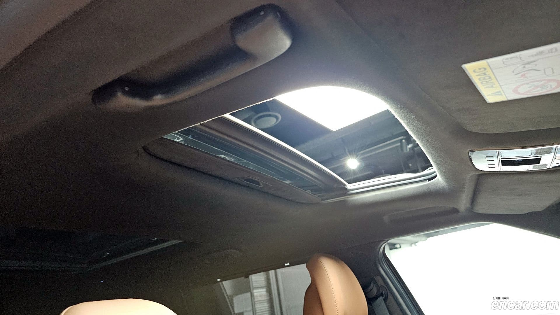 Main__Slider__Photo:Santafe Hyundai 2023.10-17