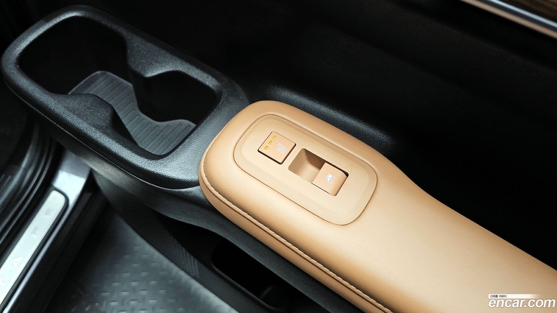 Main__Slider__Photo:Santafe Hyundai 2023.10-18