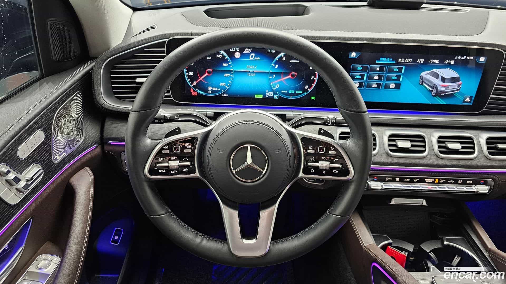 GLE-Class Mercedes-Benz 2023.4-OPTION-017