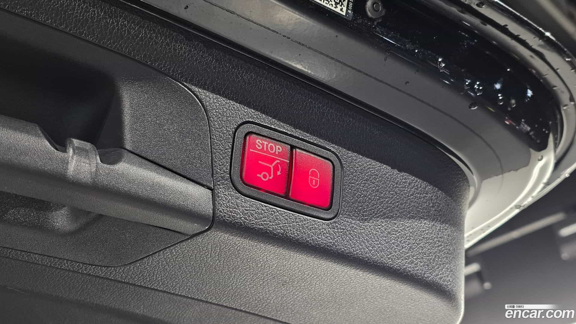 GLE-Class Mercedes-Benz 2023.4-OPTION-024