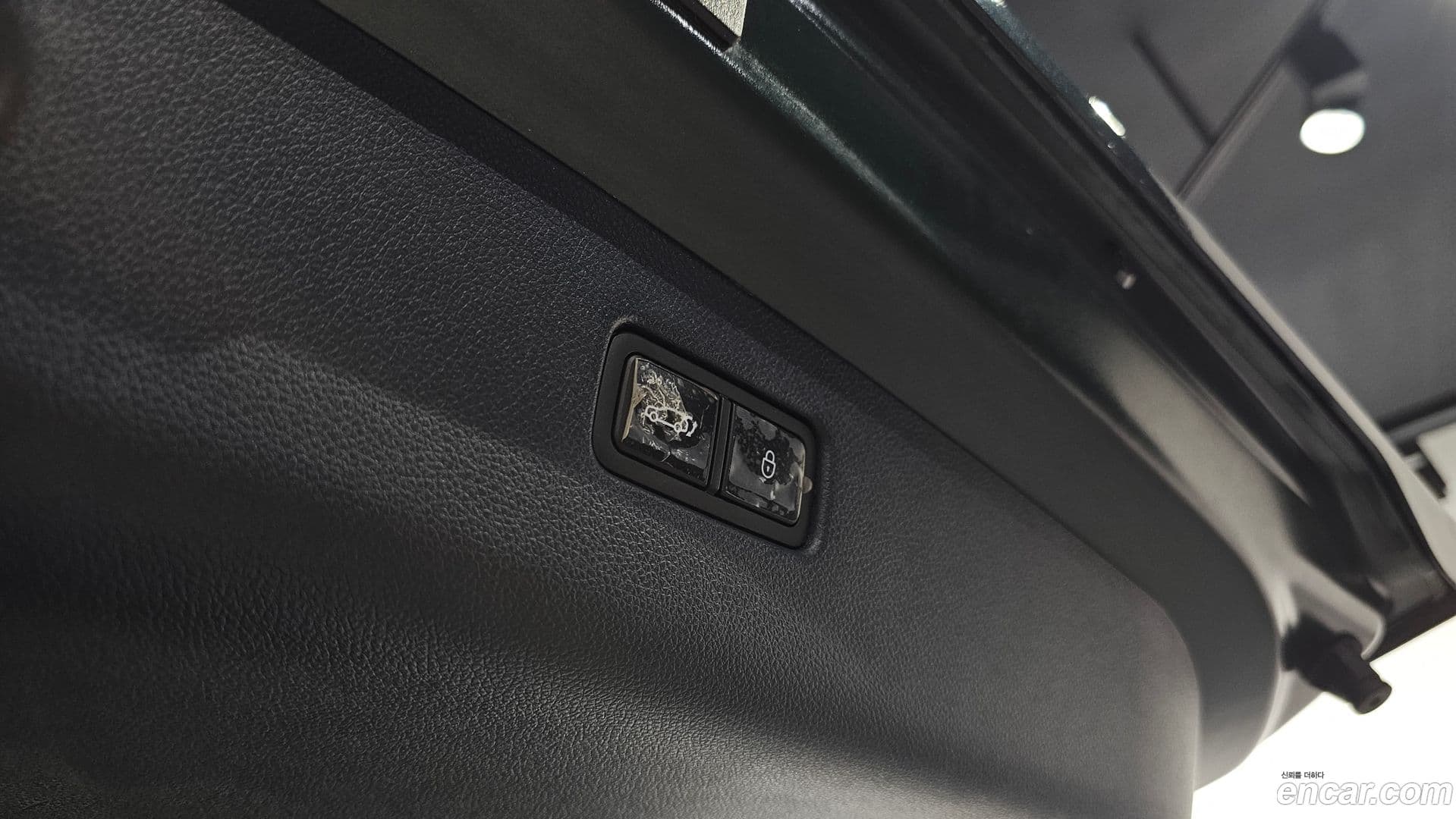 Main__Slider__Photo:GV70 Genesis 2022.8-18