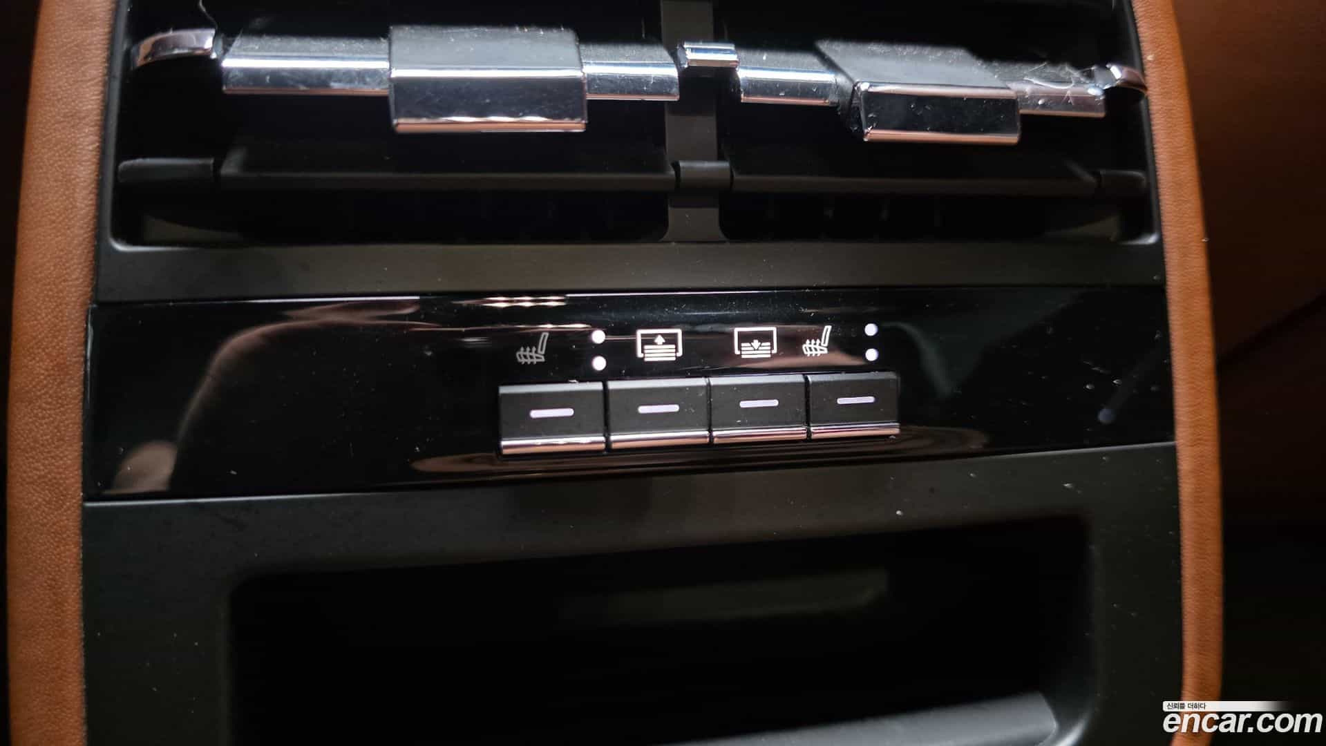 Quattroporte Maserati 2019.11-OPTION-022