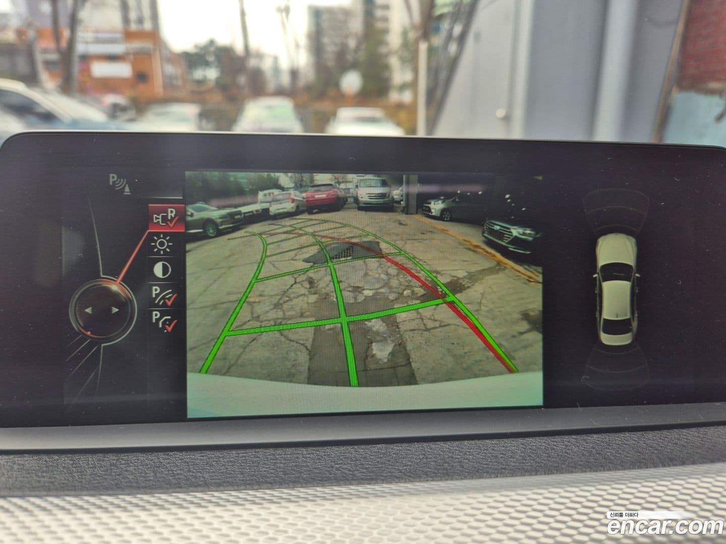 Main__Slider__Photo:3-Series BMW 2016.5-19