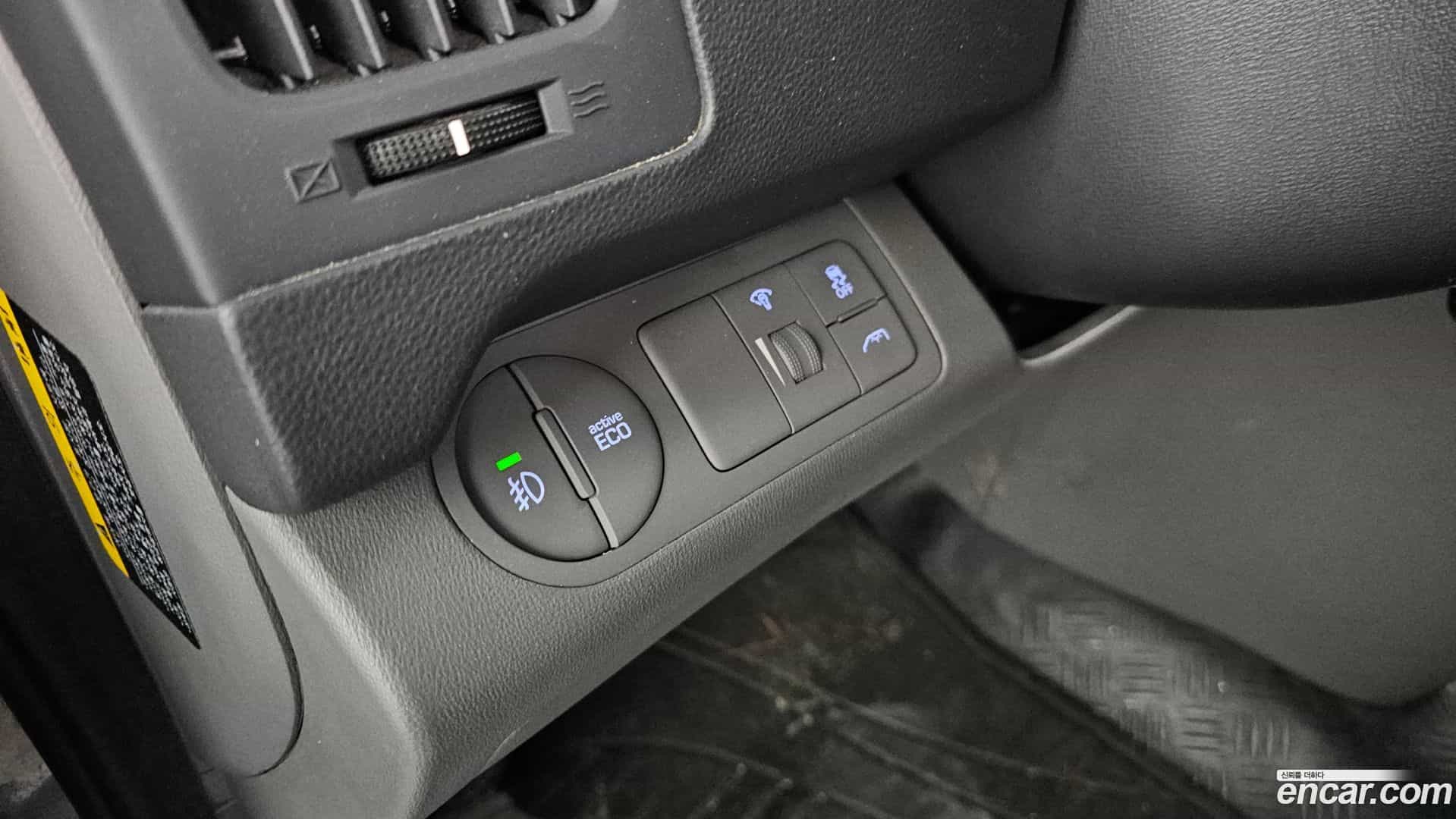 Starex Hyundai 2017.1-OPTION-020