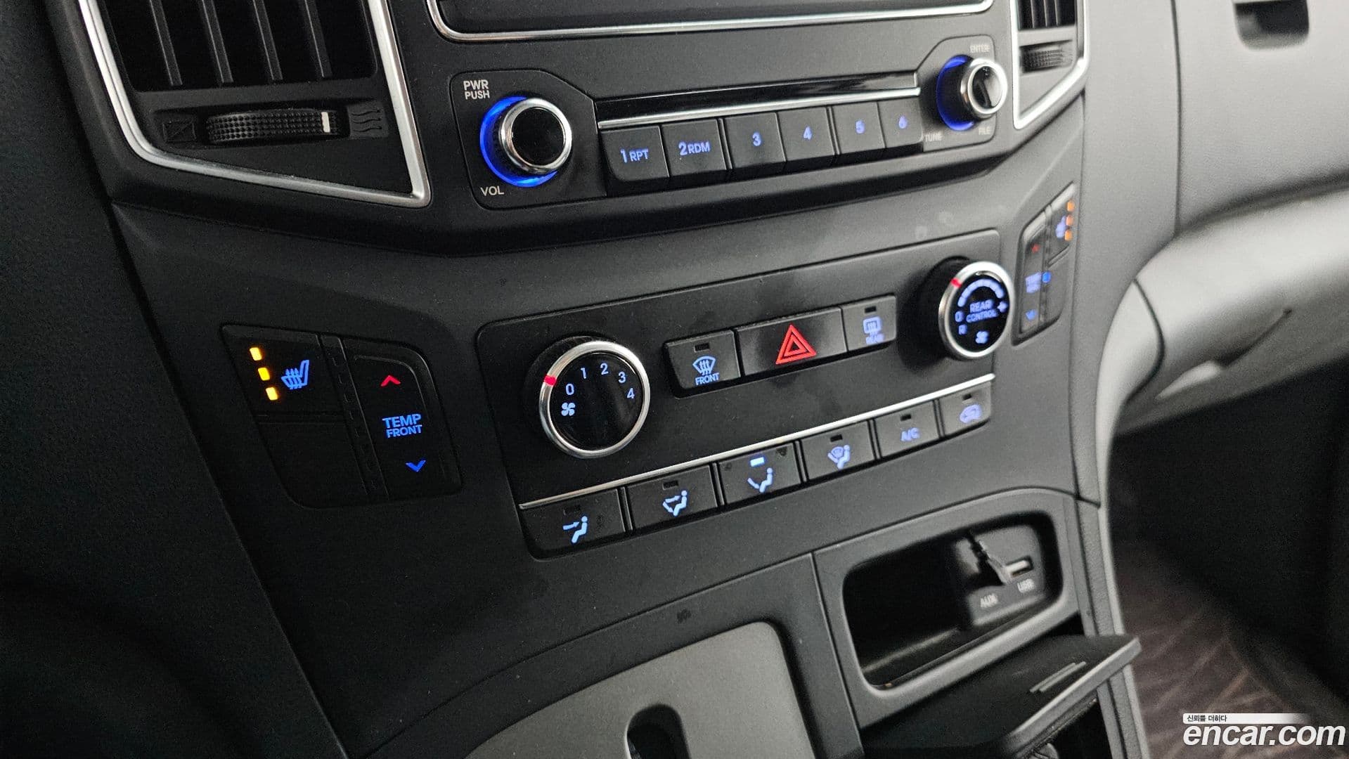 Main__Slider__Photo:Starex Hyundai 2017.1-17