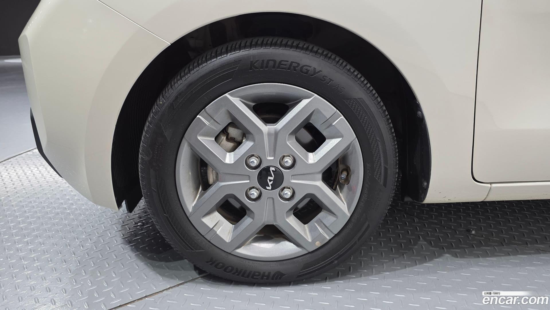 Main__Slider__Photo:RAY Kia 2022.11-4