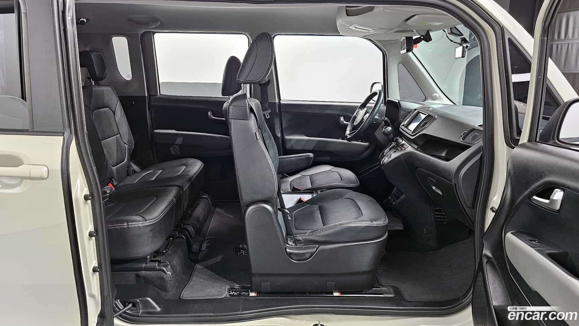 RAY Kia 2022.11-INNER-010