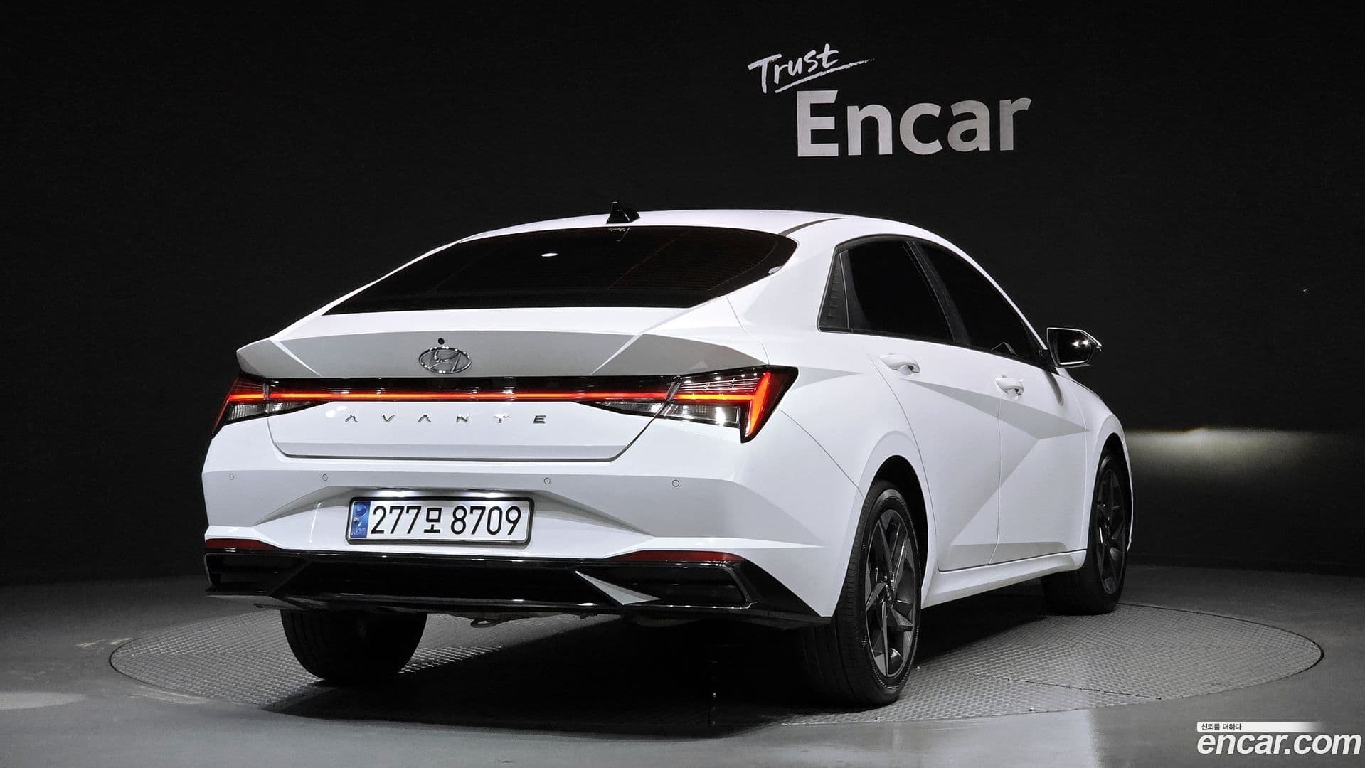 Main__Slider__Photo:AVANTE Hyundai 2020.8-1