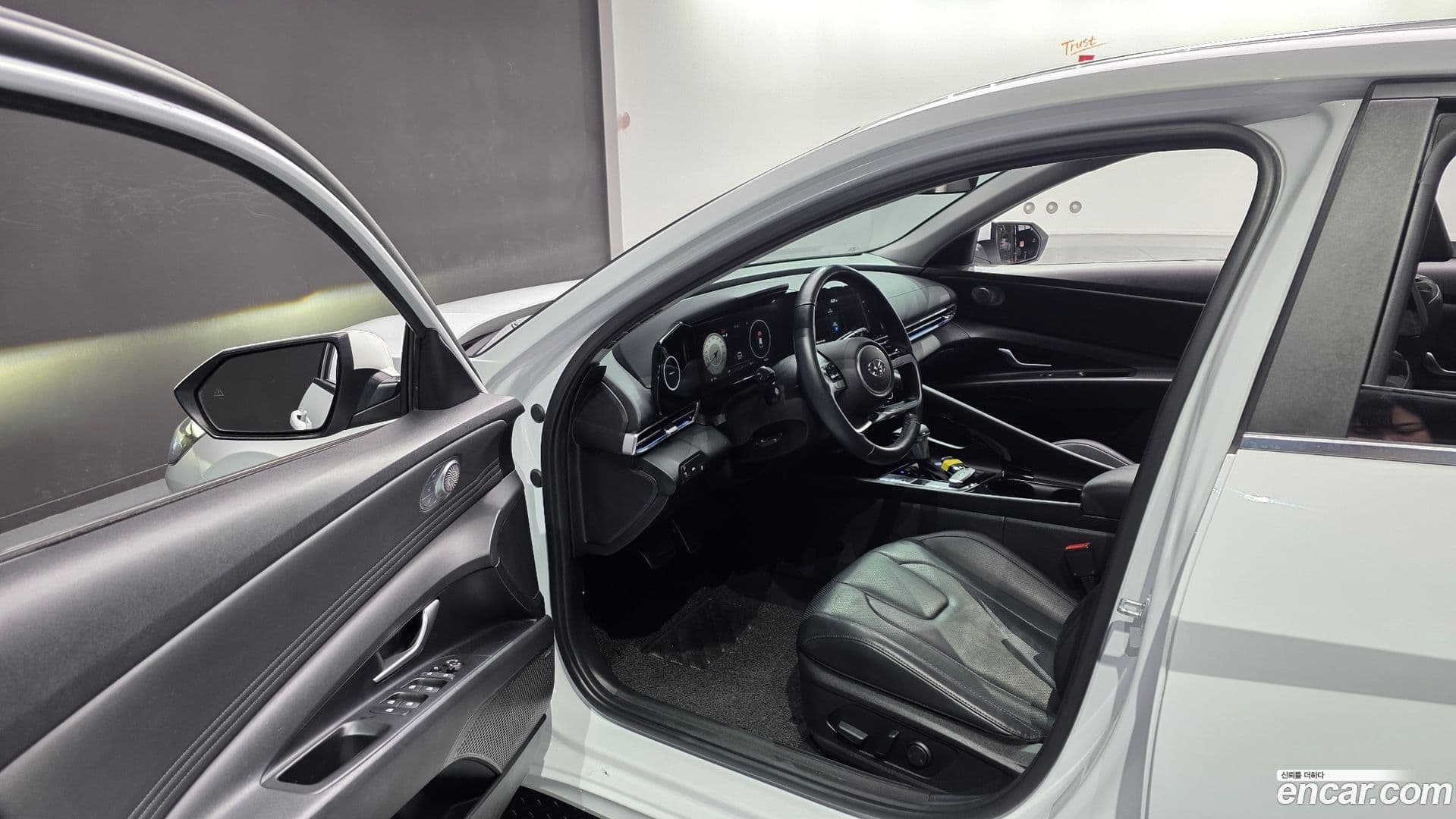 Main__Slider__Photo:AVANTE Hyundai 2020.8-10